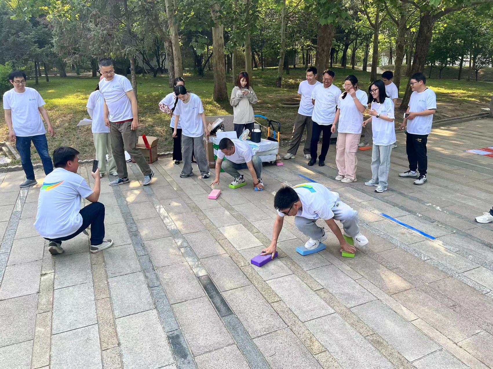 图片 4.jpg 图片 4.jpg